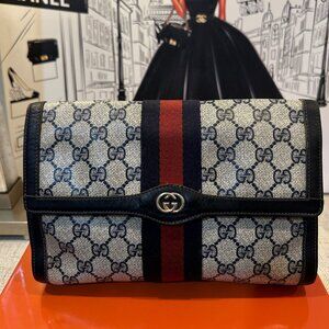 Vintage GUCCI PARFUMS GG Logo Sherry Line Clutch